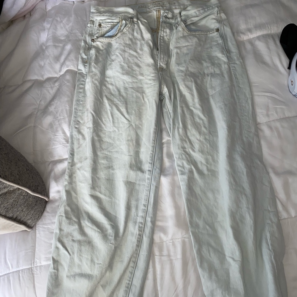 American eagle cropped flare Jean